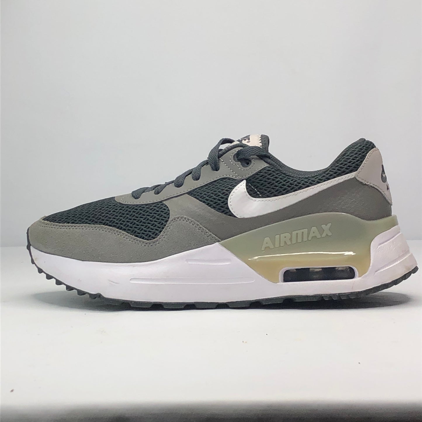 Nike Air Max Systm (43 BR)